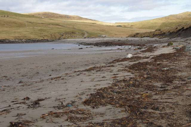 Beach at the head of Sand Voe, North Roe