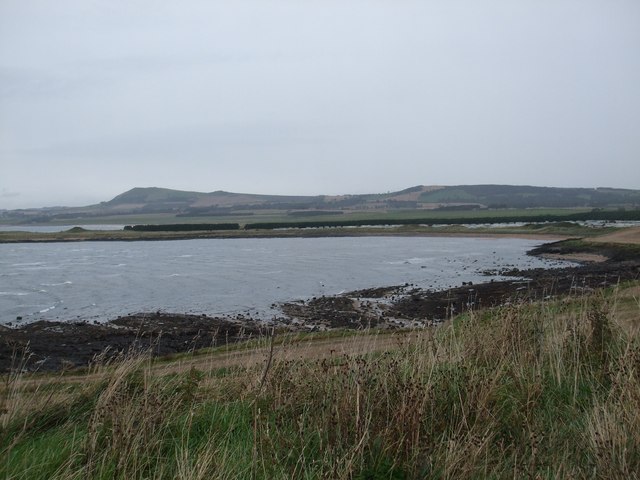 Shell Bay, on Fife Coastal Path Photo | UK Beach Guide