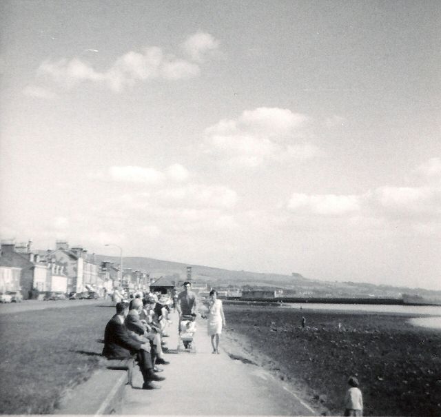 Helensburgh Beach - Strathclyde