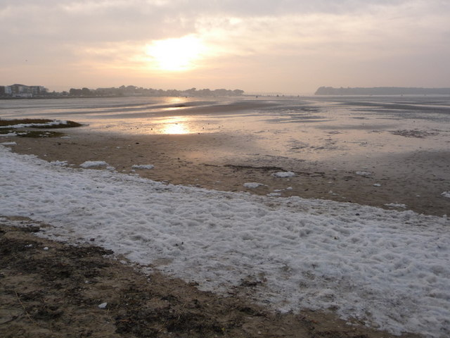 Sandbanks: icy shore of Poole Harbour