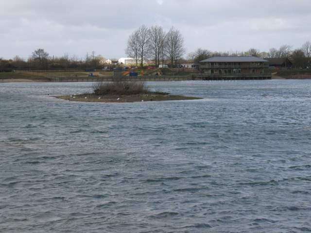 Cotswold Country Park and Beach - Gloucestershire