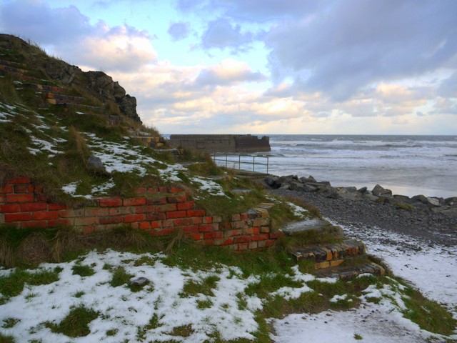 Cattersty Sands Beach (Skinningrove) - Yorkshire