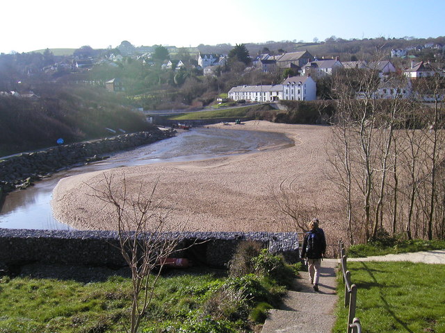 Traeth-y-Dyffryn Beach (Aberporth) - Ceredigion