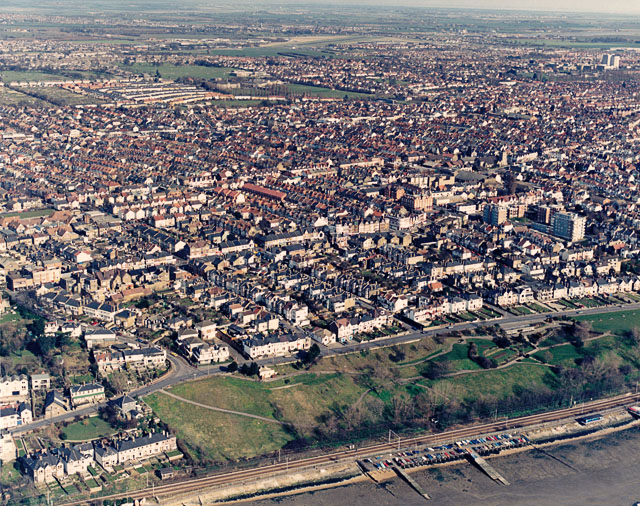 Leigh Bell Wharf Beach - Essex