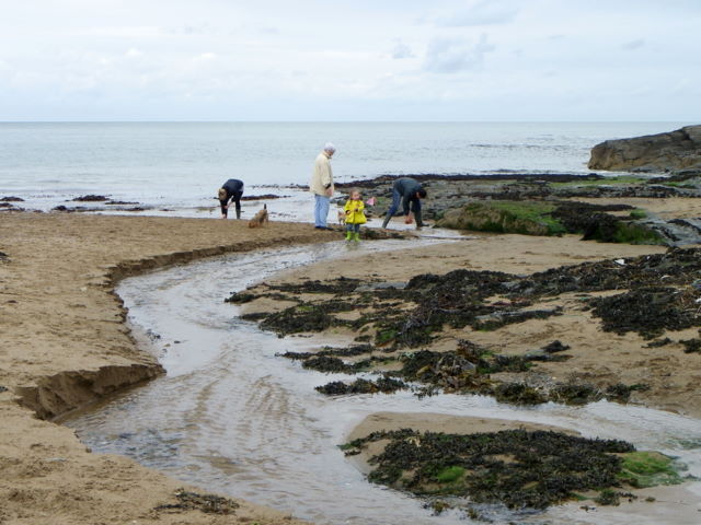 Traeth-y-Dyffryn Beach (Aberporth) - Ceredigion