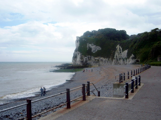 St Margaret's Bay, Ness Point Photo | UK Beach Guide