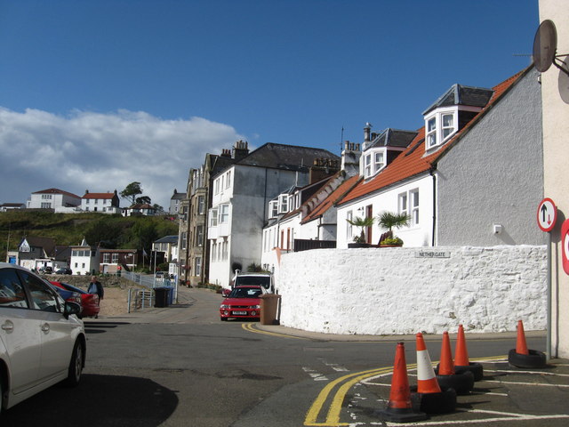 Kinghorn Harbour Beach - Fife