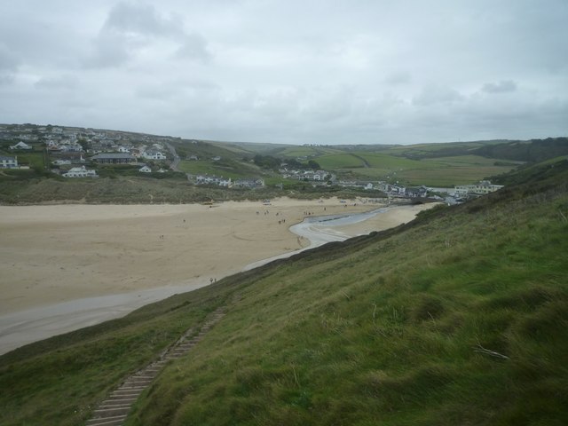 Mawgan Porth Beach - Cornwall