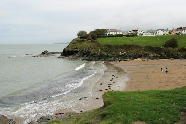 Traeth-y-Dyffryn Beach (Aberporth) - Ceredigion