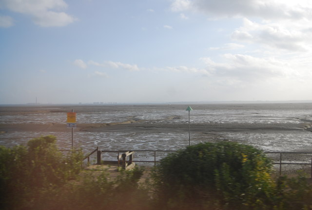 Leigh Bell Wharf Beach - Essex