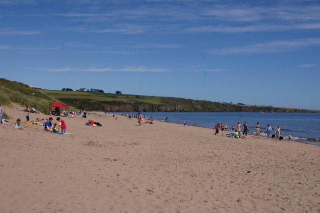 Fishing net on Lunan Bay beach Photo