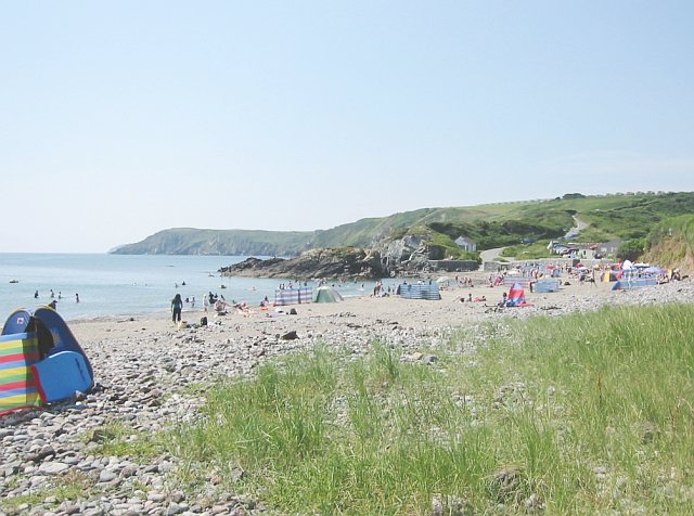 Kennack Sands Beach - Cornwall