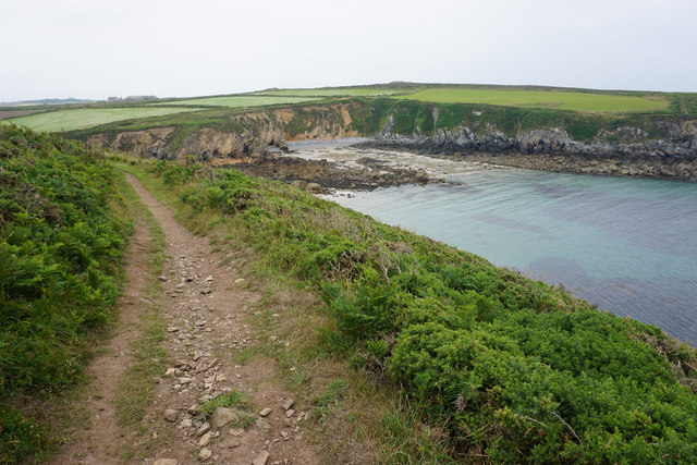 Porthlysgi Beach - Pembrokeshire