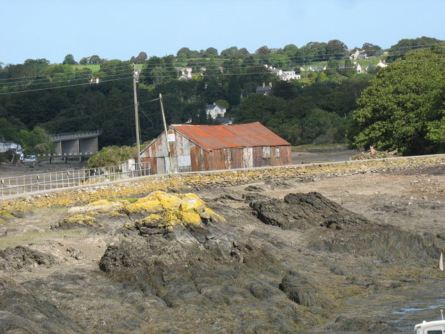 St. Georges Pier. Menai Bridge Beach - Anglesey