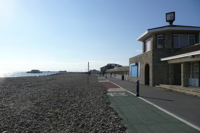 East Pier Beach (Worthing) - West Sussex