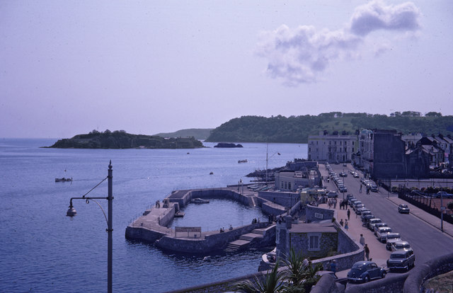 Plymouth Hoe - East Beach - Devon