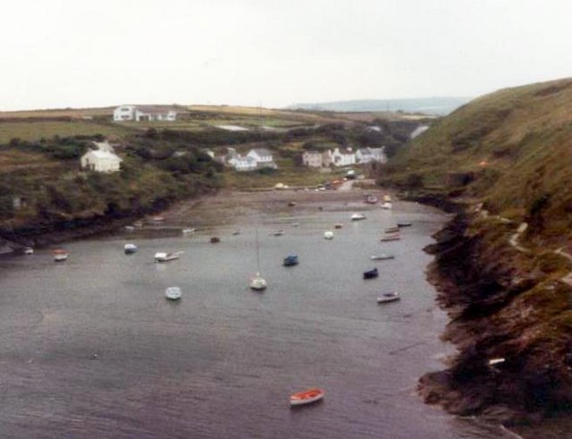 Abercastle Beach - Pembrokeshire