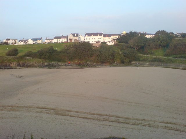 Traeth-y-Dyffryn Beach (Aberporth) - Ceredigion