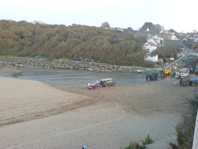 Traeth-y-Dyffryn Beach (Aberporth) - Ceredigion